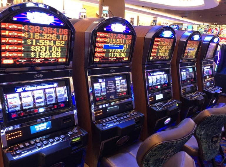 idee77 Live Casino permainan dealer langsung dengan kualitas HD